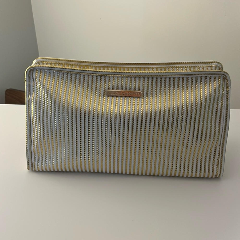 Vince Camuto large makeup bag​
